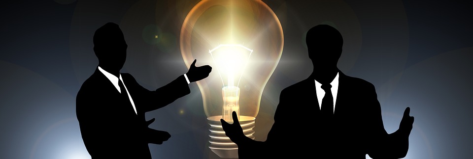 businessmen-2010020_960_720